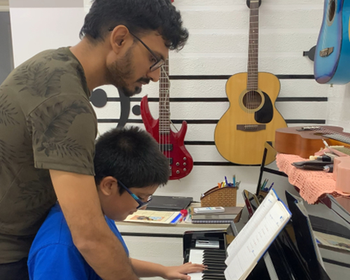 learn to play musical instruments in goa